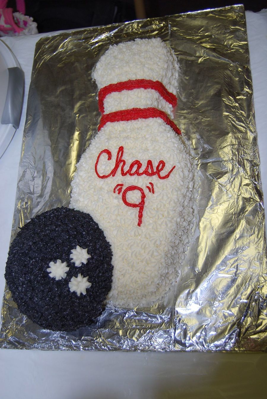 Bowling Pin & Bowling Ball Cake