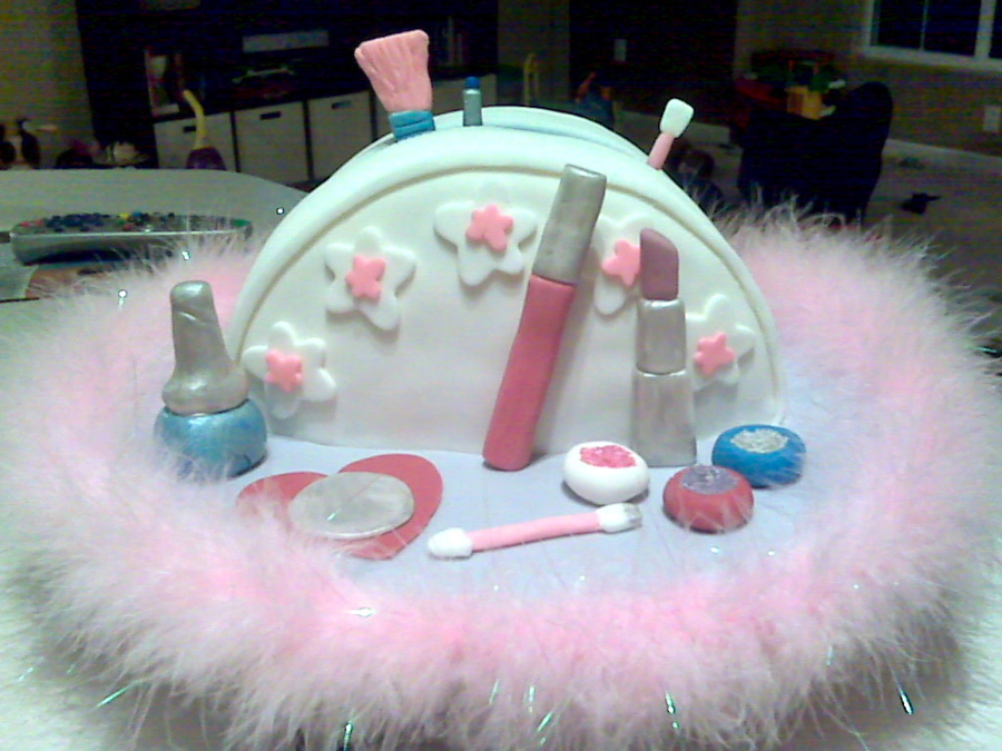 Makeup Bag Cake