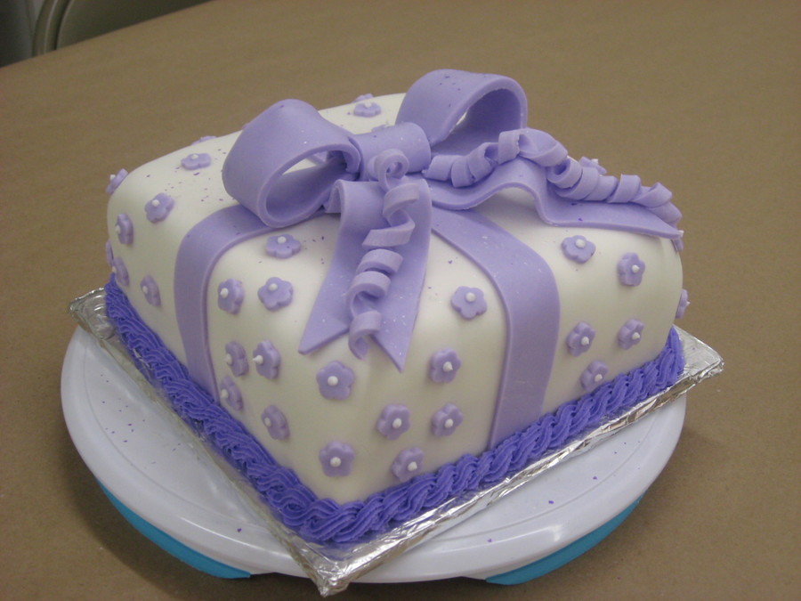 Course 3 Fondant Cake