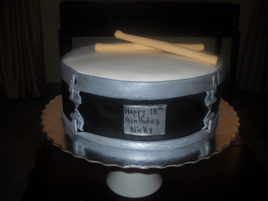 Snare Drum Cake