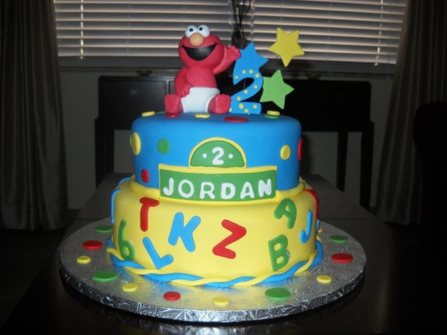 Elmo Cake