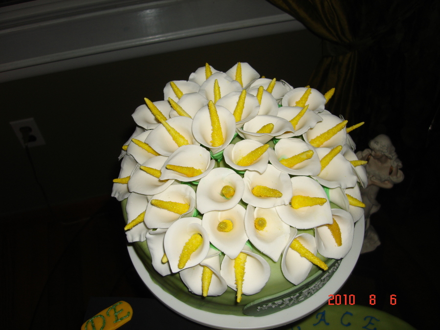 Calla Lilies Gumpaste Flowers Cake