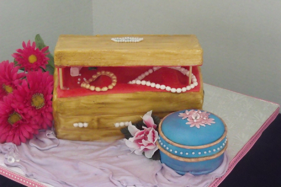 Jewelry Box Cake