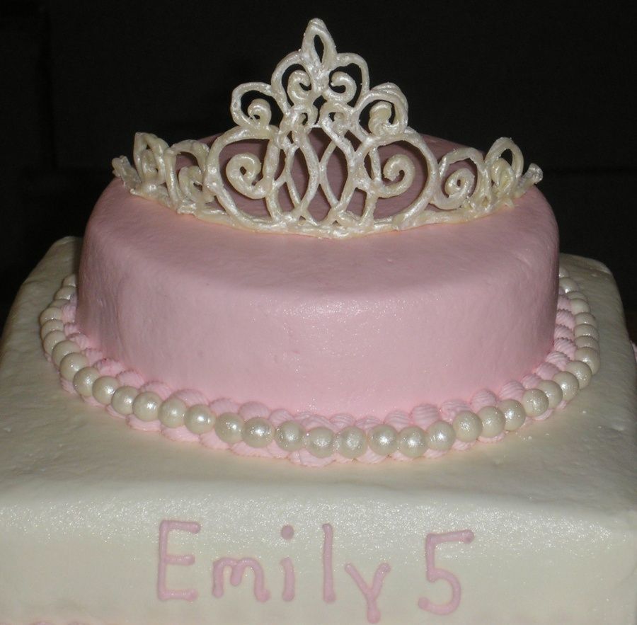 Tiara Cake