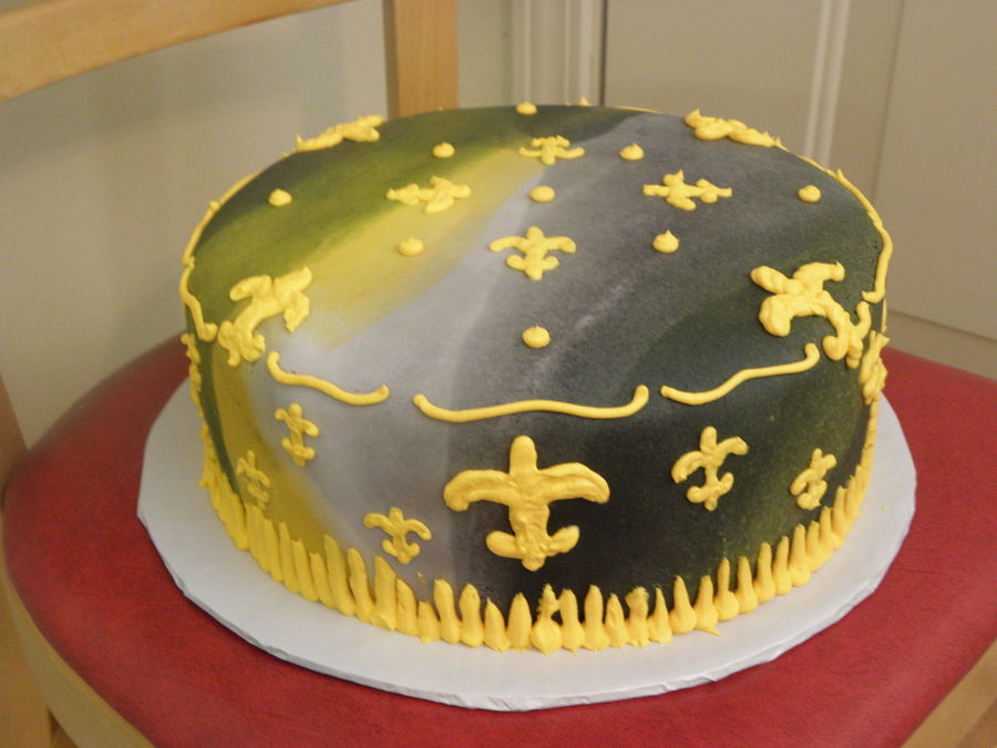 Fleur De Lis Cake