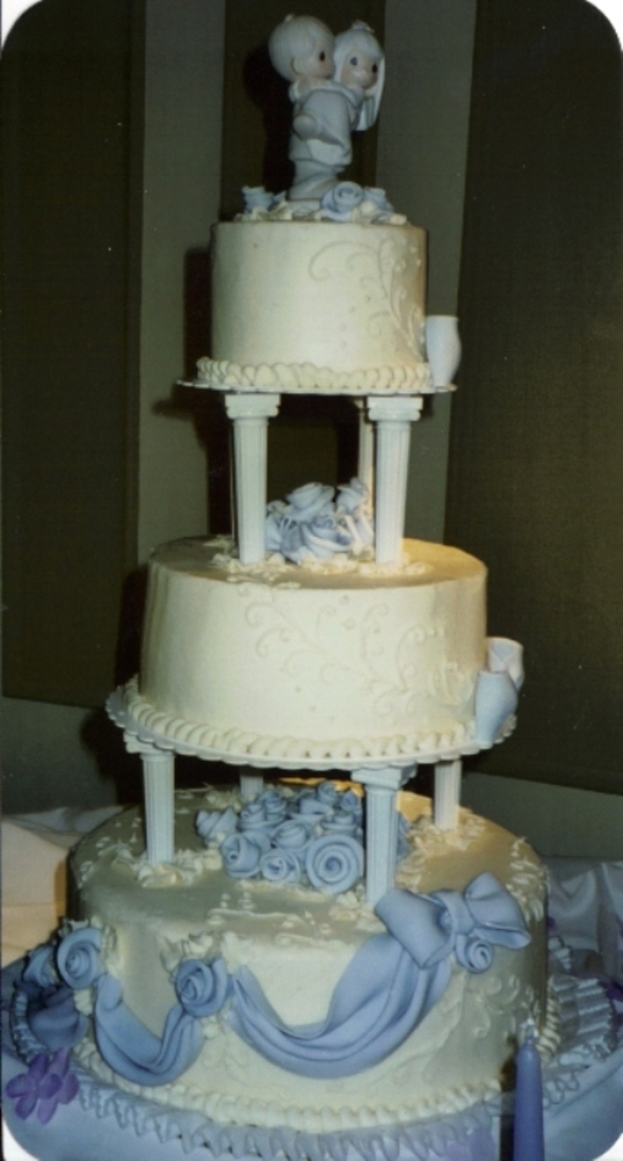 Precious Moment Wedding Cake