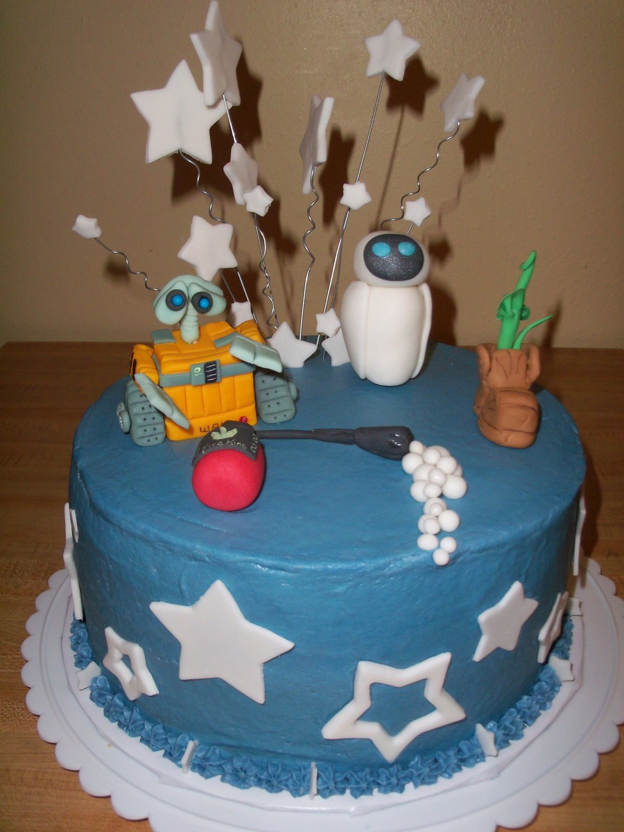 WallE Birthday Cake
