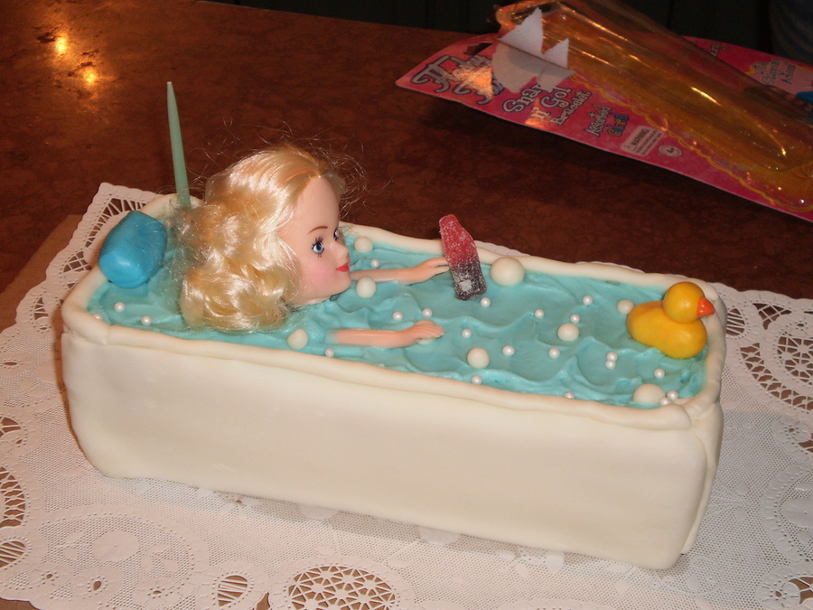 Bathtub Birthday Cake