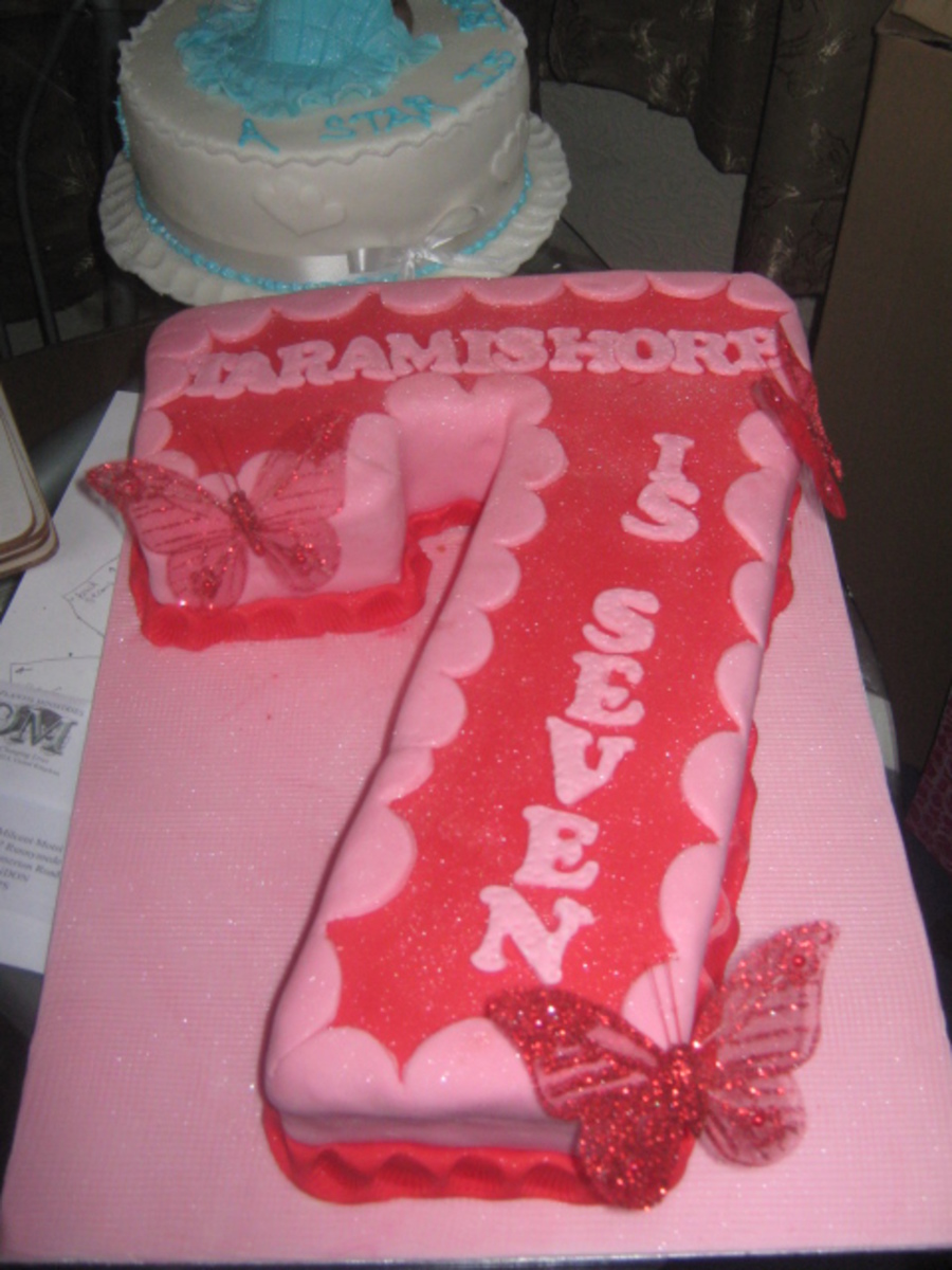 Number 7 Cake - CakeCentral.com