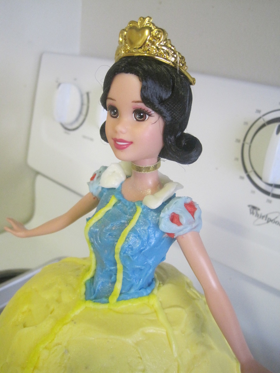 Snow White Doll Cake