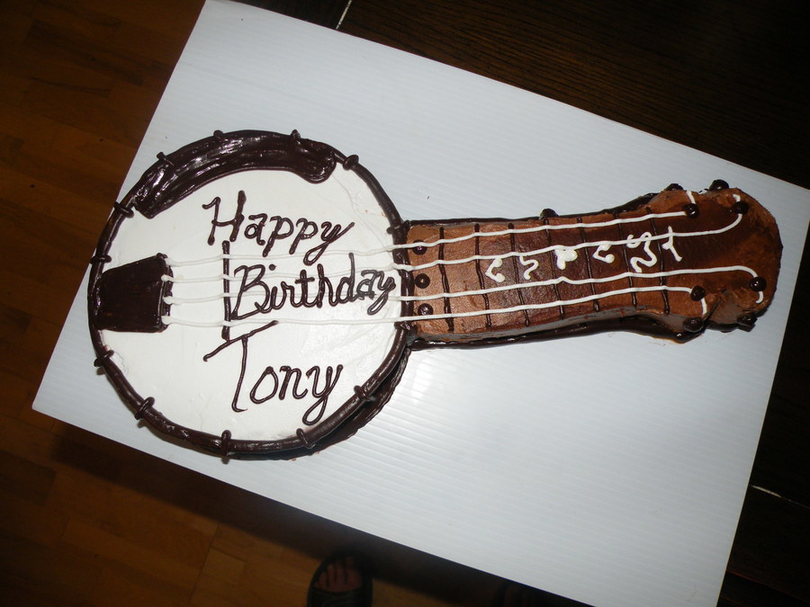 Banjo Birthday Cake