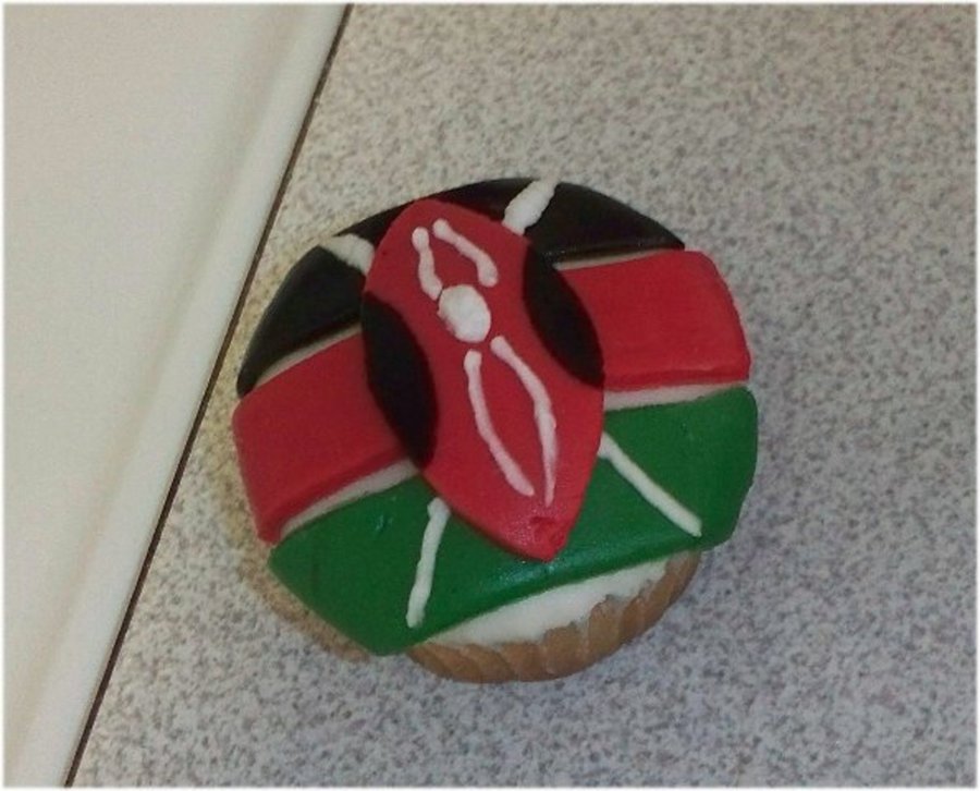 Kenyan Flag Cupcake