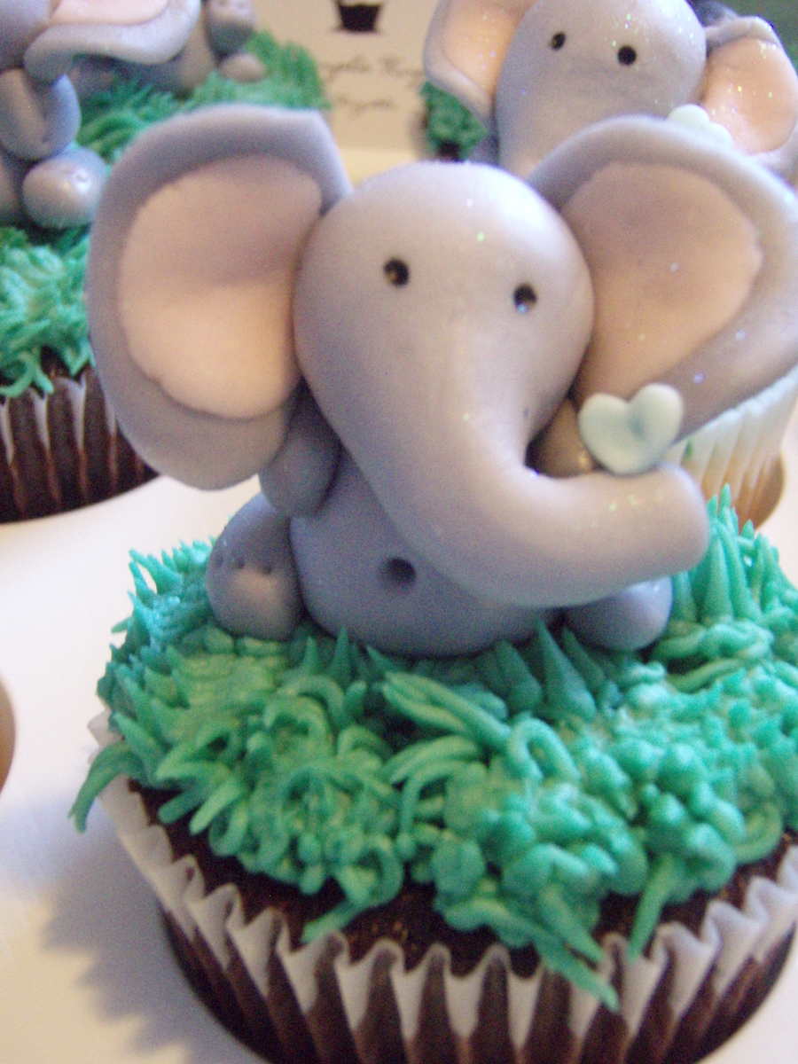 Elephant Baby Shower Cupcakes