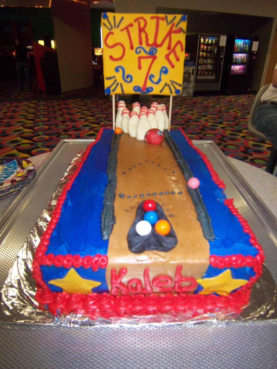 Bowling Cake For 7Th Birthday
