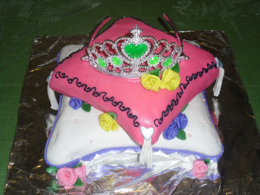 Princess Pillow Cake