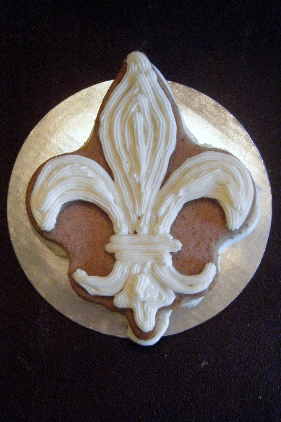 Fleur De Lis Cake