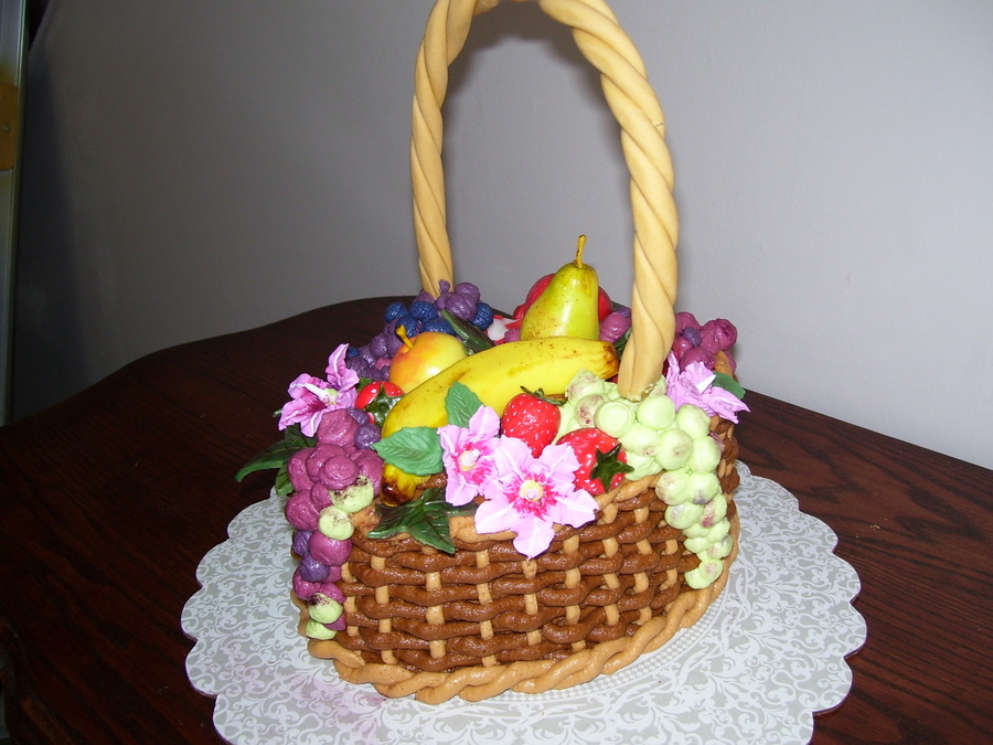 Basket Weave Cake With Gum Paste Fruit