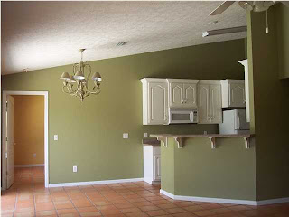  /></a>grilling hamburgers with your friends. One of the few 4 Bedroom 3  bat...