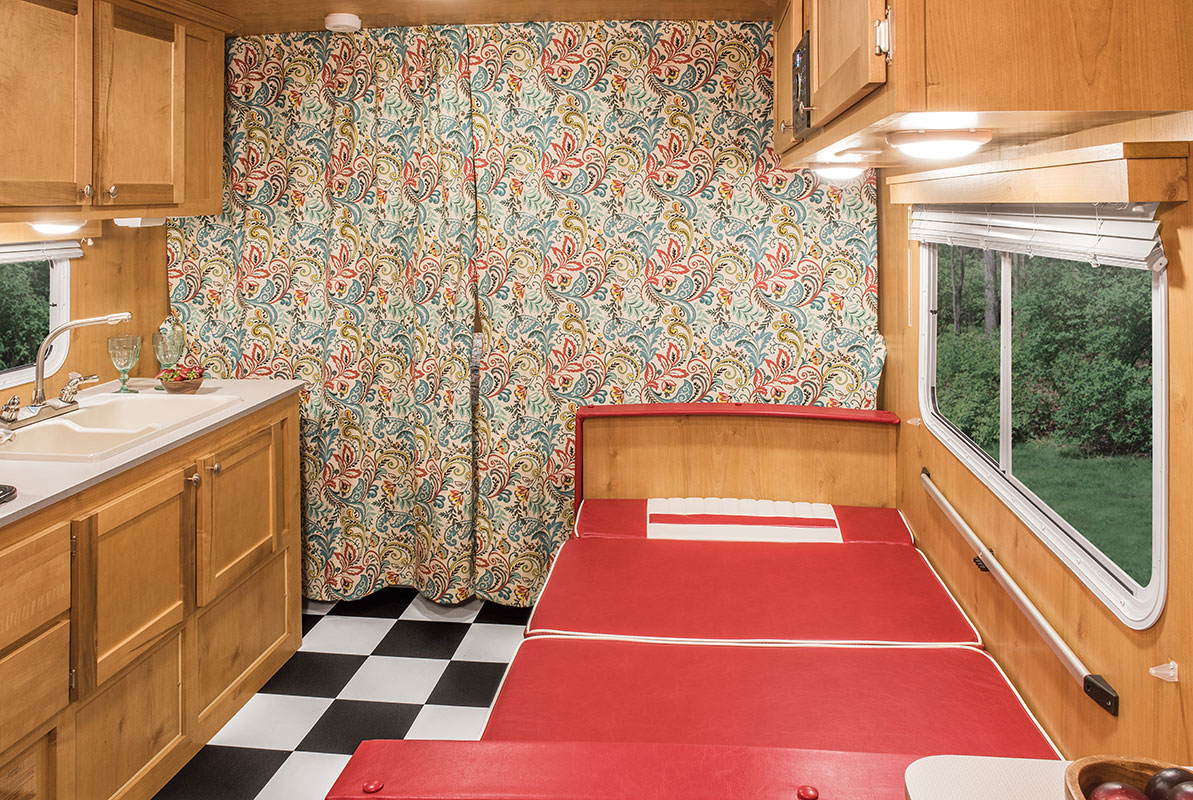 Rv Dealer Near Me >> Retro Travel Trailer – 189 | RiversideRvs.net Rv Dealer Near Me >> Retro Travel Trailer – 189 | RiversideRvs.net
