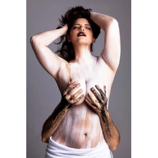Careless Naked image - Ref: 1618146001