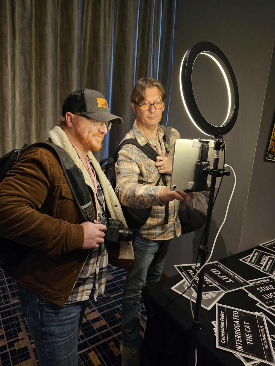 Supernatural 20th Anniversary Tour Finale in Nashville: Jensen, Jared, Mark Sheppard & SPN Family Magic | Interviews & Reviews by Center Stage Magazine #