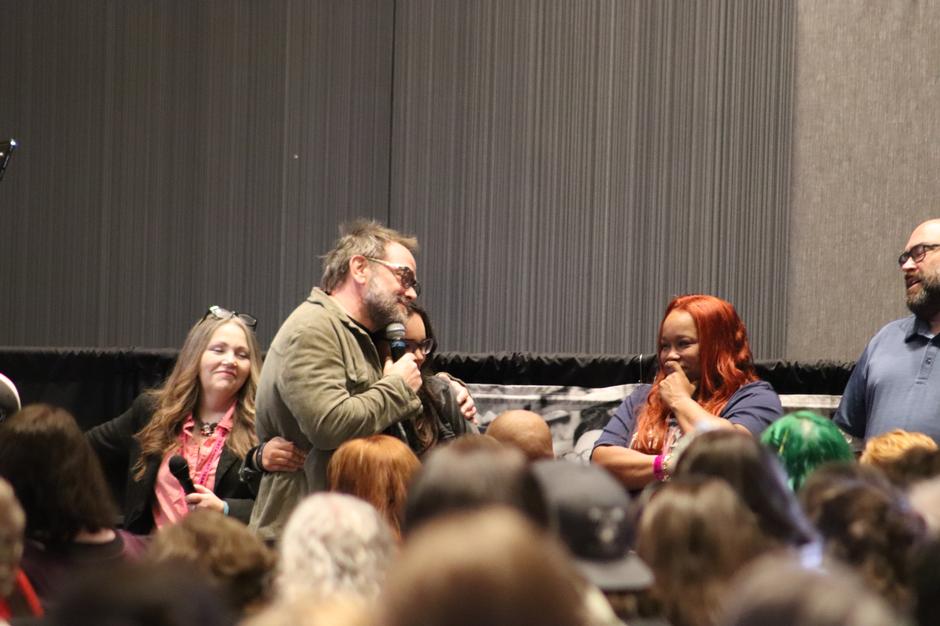 Supernatural 20th Anniversary Tour Finale in Nashville: Jensen, Jared, Mark Sheppard & SPN Family Magic | Interviews & Reviews by Center Stage Magazine #