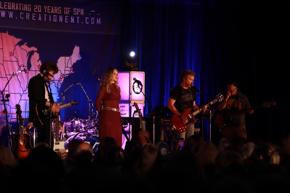 Supernatural 20th Anniversary Tour Finale in Nashville: Jensen, Jared, Mark Sheppard & SPN Family Magic | Interviews & Reviews by Center Stage Magazine #