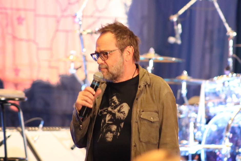 Supernatural 20th Anniversary Tour Finale in Nashville: Jensen, Jared, Mark Sheppard & SPN Family Magic | Interviews & Reviews by Center Stage Magazine #