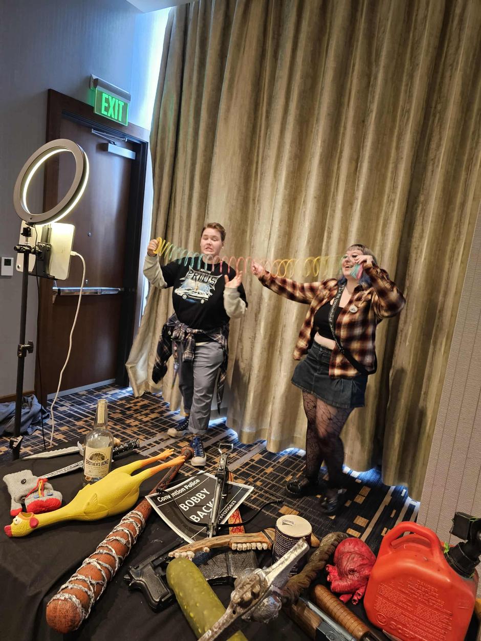 Supernatural 20th Anniversary Tour Finale in Nashville: Jensen, Jared, Mark Sheppard & SPN Family Magic | Interviews & Reviews by Center Stage Magazine #