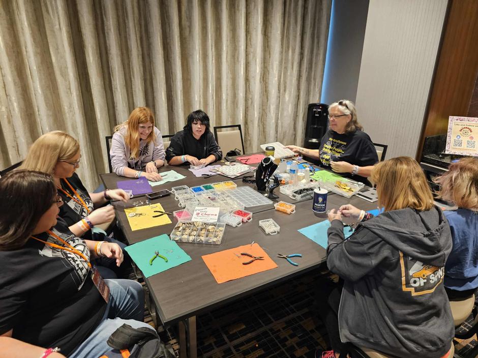 Supernatural 20th Anniversary Tour Finale in Nashville: Jensen, Jared, Mark Sheppard & SPN Family Magic | Interviews & Reviews by Center Stage Magazine #