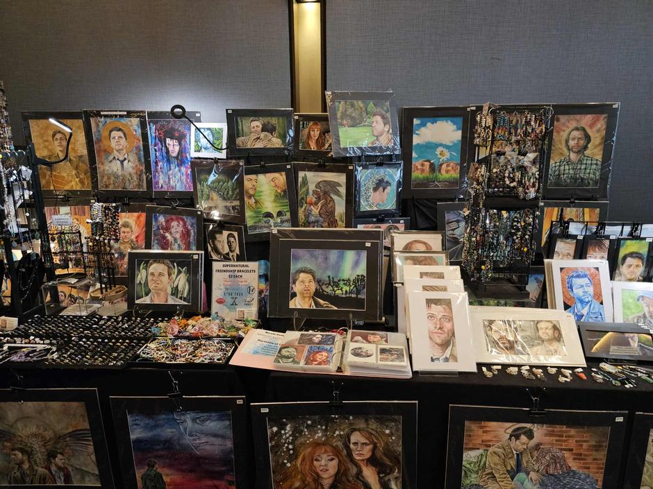 Supernatural 20th Anniversary Tour Finale in Nashville: Jensen, Jared, Mark Sheppard & SPN Family Magic | Interviews & Reviews by Center Stage Magazine #