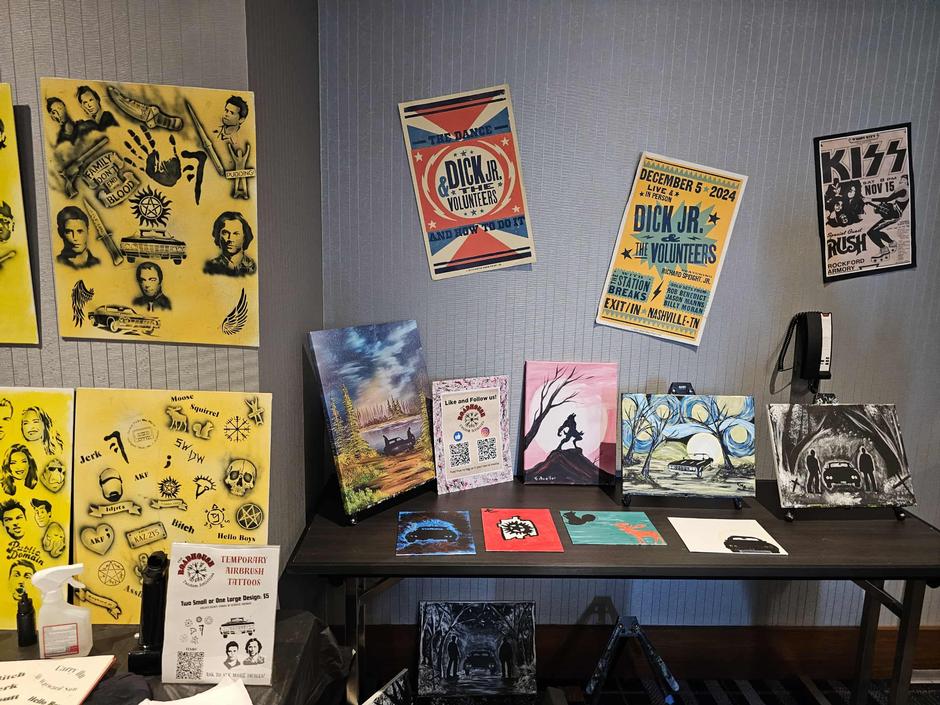 Supernatural 20th Anniversary Tour Finale in Nashville: Jensen, Jared, Mark Sheppard & SPN Family Magic | Interviews & Reviews by Center Stage Magazine #