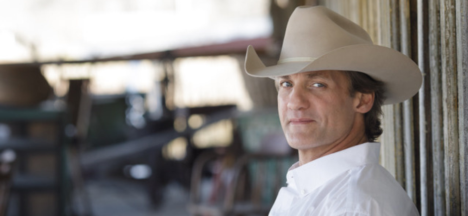 Wade Hayes Returns with Fresh Take on Classic Hit “What I Meant to Say (Revisited)”