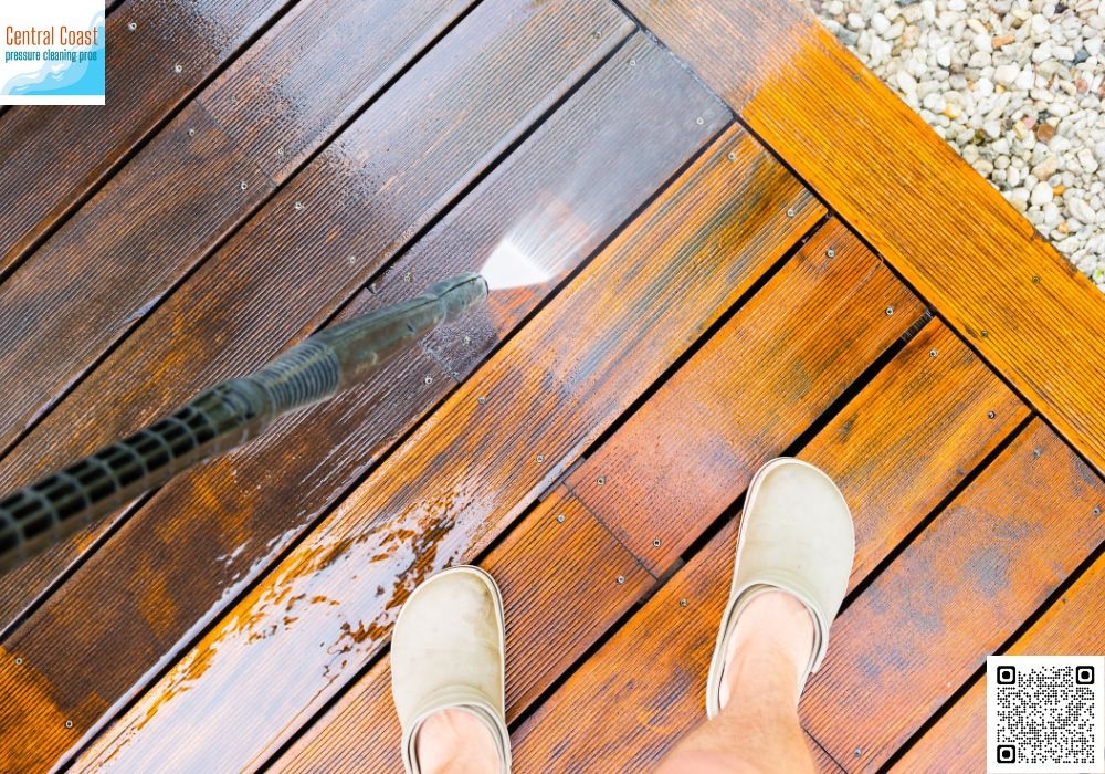 Is there a family-owned pressure cleaning business in The Entrance?