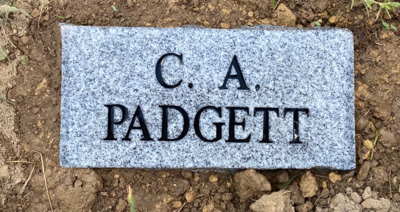 Corner/Grave Markers | Friend Funeral Homes | Stanford KY funeral home