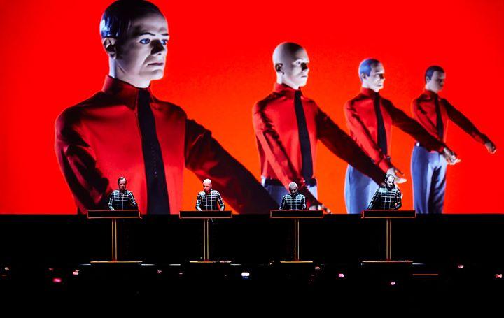 Kraftwerk en Chile 3D Concert | Teatro Caupolicán
