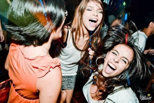 Girl Party with DJ Shelby White!