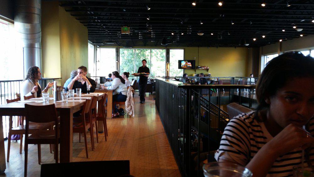 T-Rex Barbeque Restaurant & Bar, photo 2 of 5