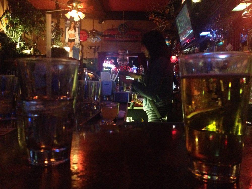 Baggy’s by the Lake, photo 4 of 5