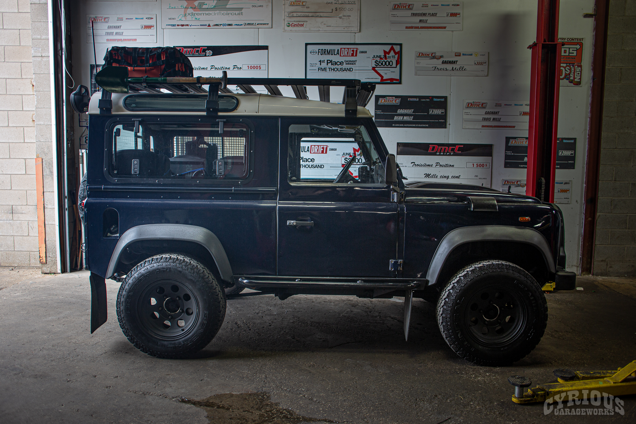 Land Rover Defender 90 Cummins R2.8 Swap