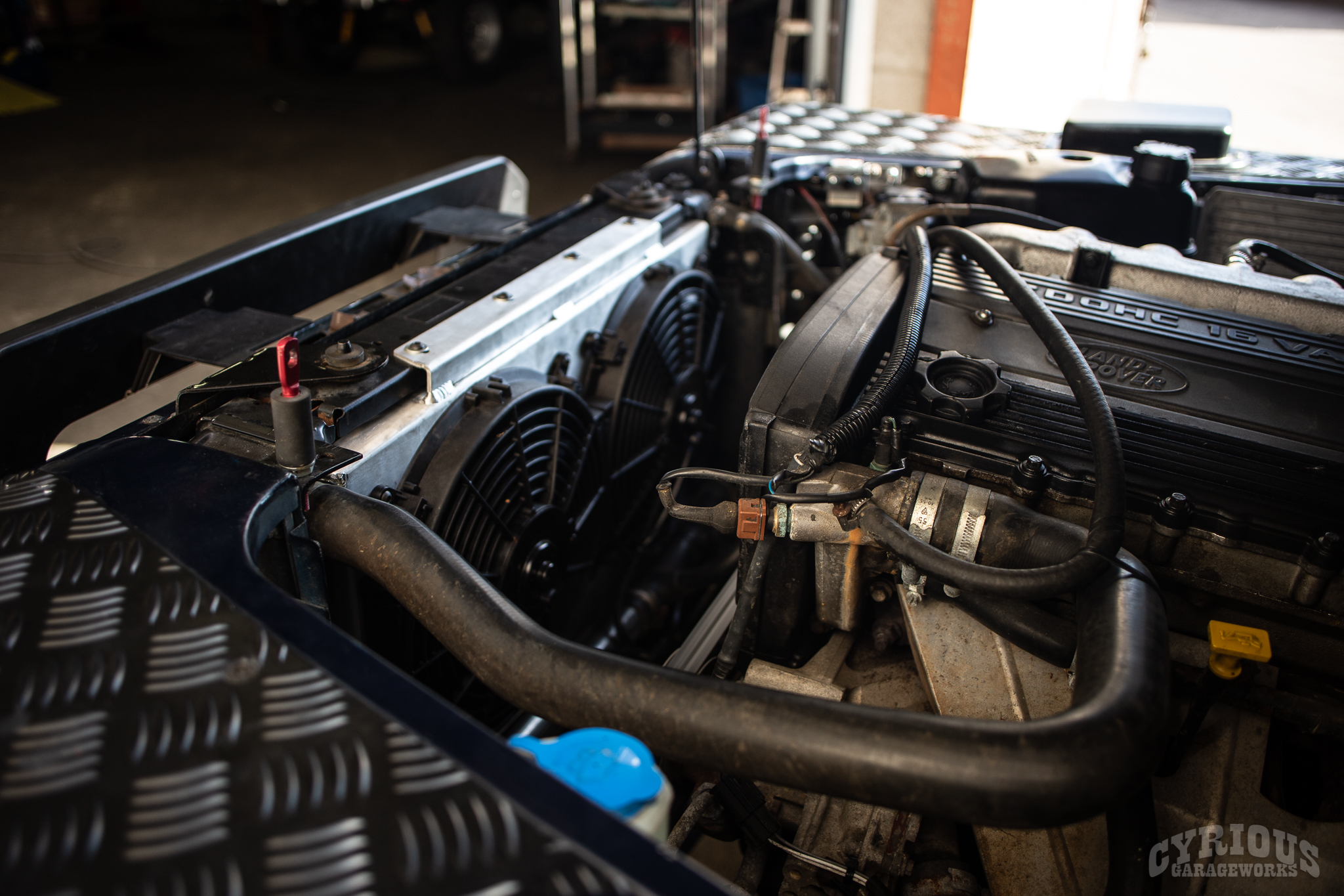 Land Rover Defender 90 Cummins R2.8 Swap