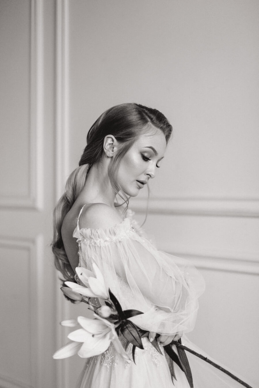 elegant-woman-dress-flowers-monochrome-portrait