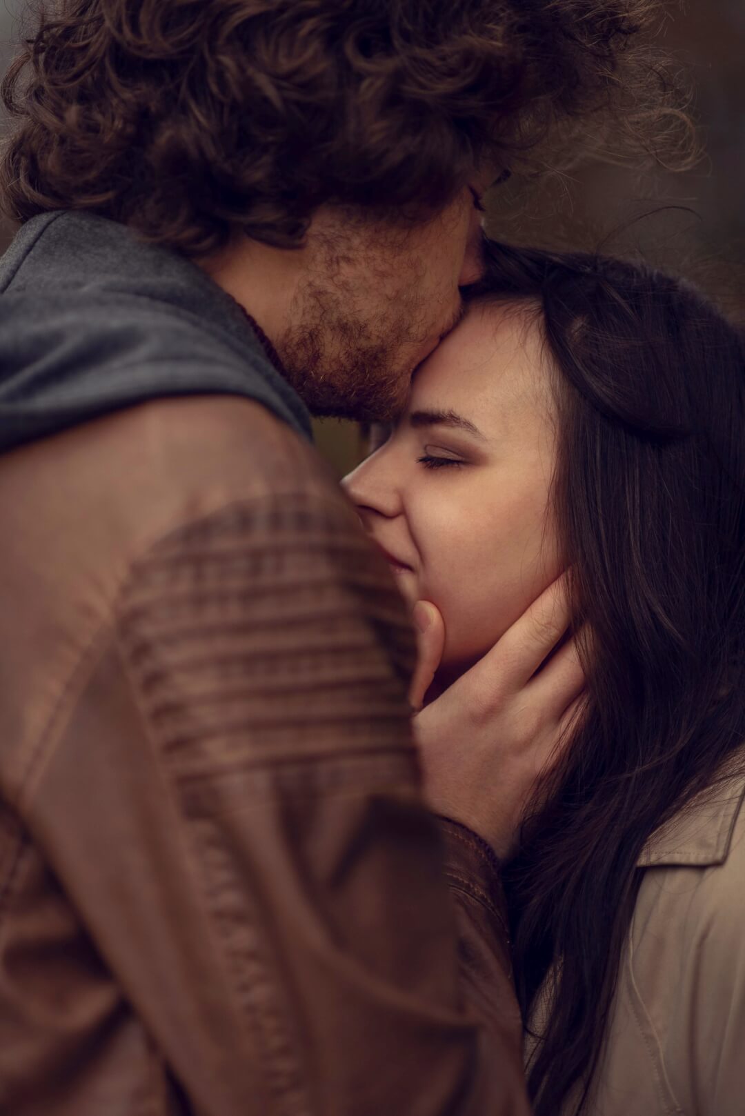 Loving Couple Intimate Moment Gentle Forehead Kiss, image size:1080x1618