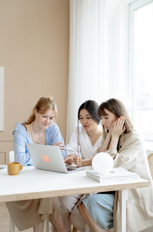 Choosing a Change Management Certification: Key Factors to Consider