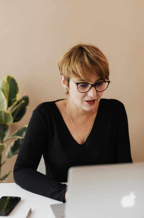 Change Management Course vs. On-the-Job Experience: Which is More Valuable?