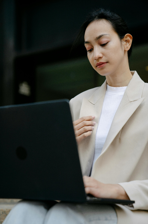 Top Qualifications That Set Change Managers Apart in Today’s Workplace