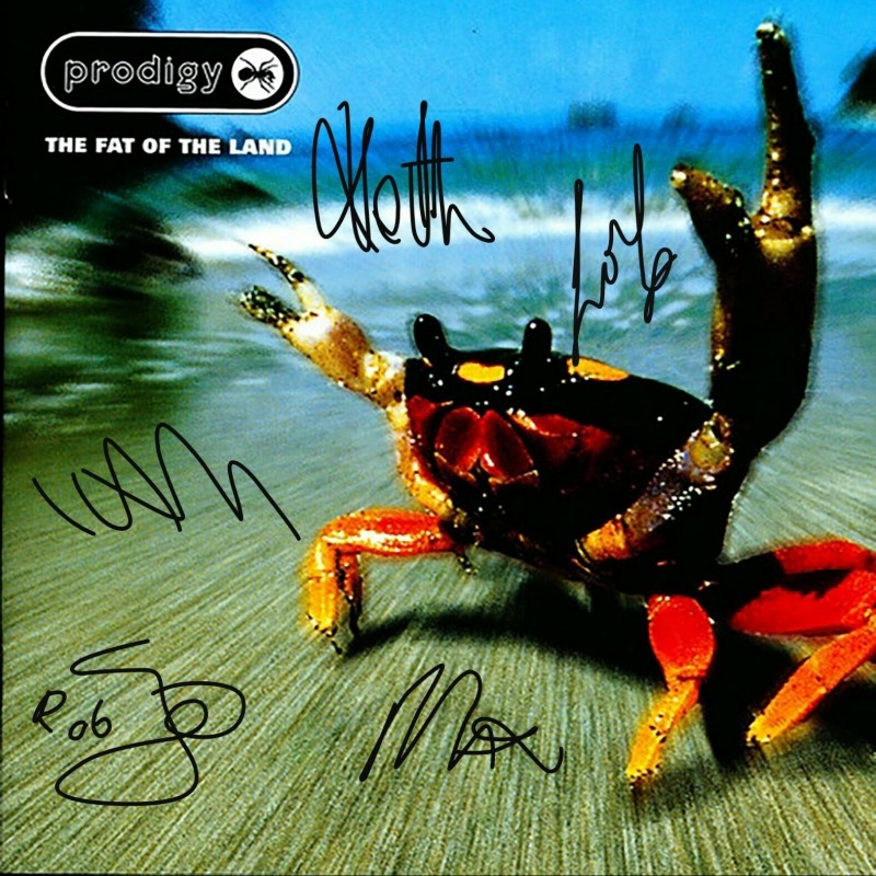Album dei Prodigy con firme digitali