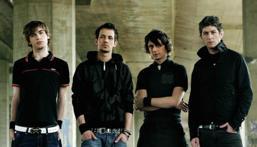 T Shirt Autografata Dai Finley Charitystars t shirt autografata dai finley