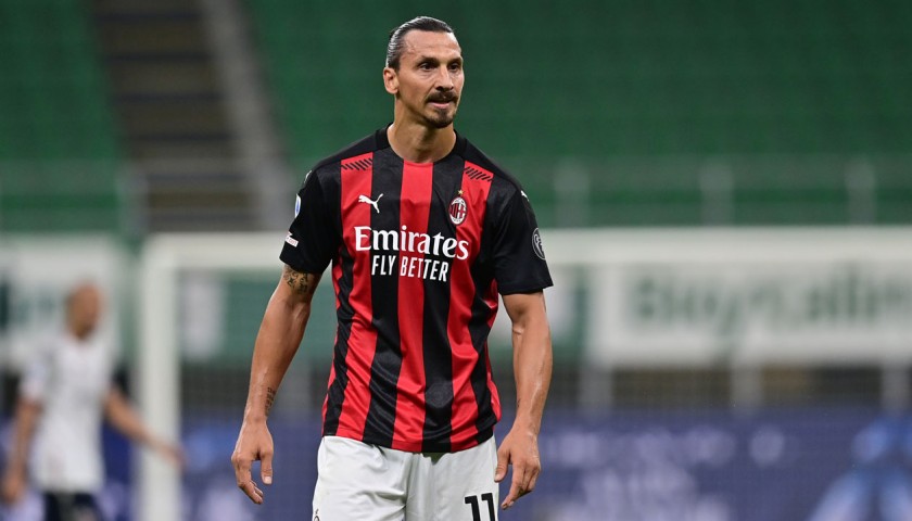 Maglia ufficiale Ibrahimovic Milan, 2020/21 - Autografata - CharityStars