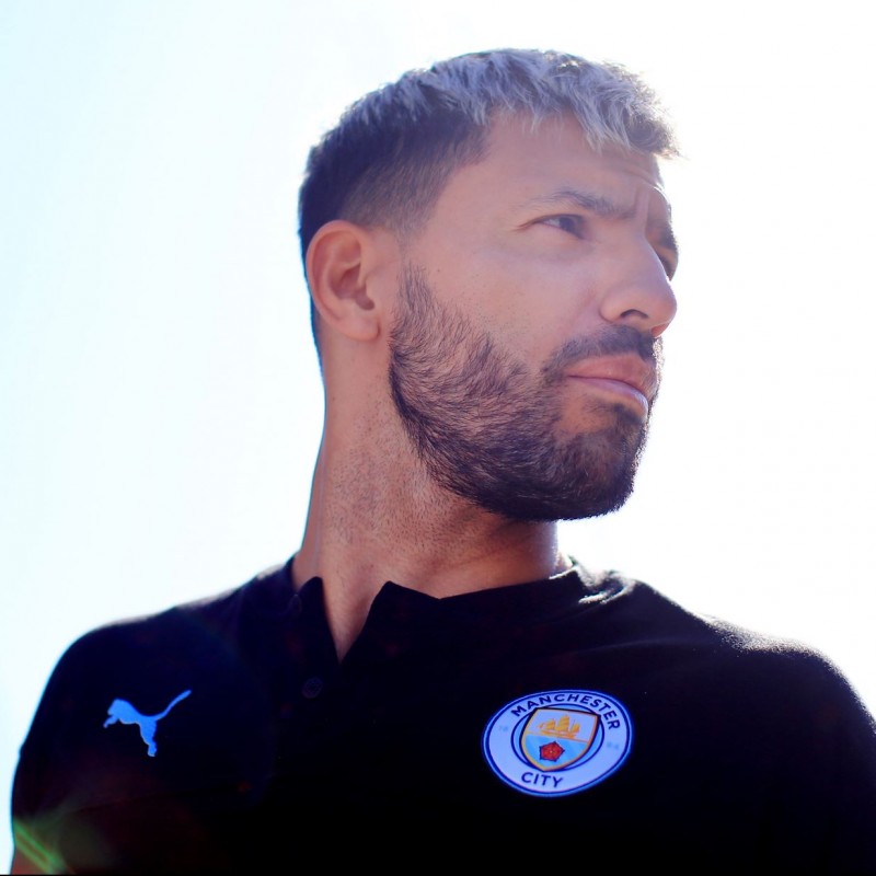 Manchester City's Sergio Agüero Signed & Framed Shirt